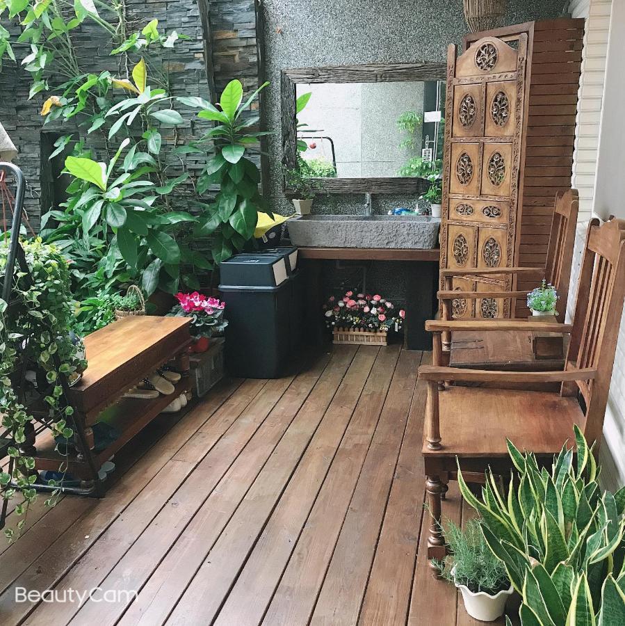 Moon House B&B เมืองฮวาเหลียน ภายนอก รูปภาพ