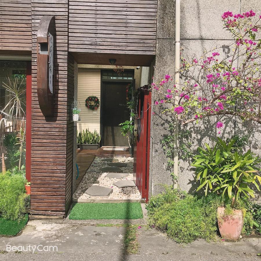 Moon House B&B เมืองฮวาเหลียน ภายนอก รูปภาพ
