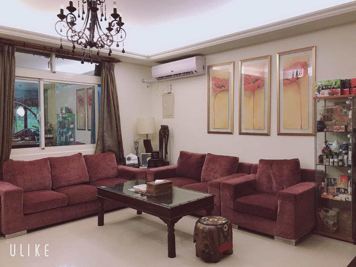 Moon House B&B เมืองฮวาเหลียน ภายนอก รูปภาพ