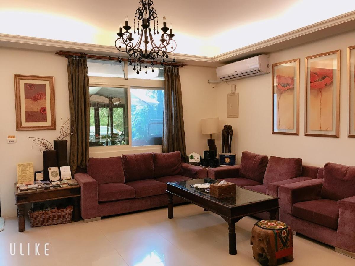 Moon House B&B เมืองฮวาเหลียน ภายนอก รูปภาพ
