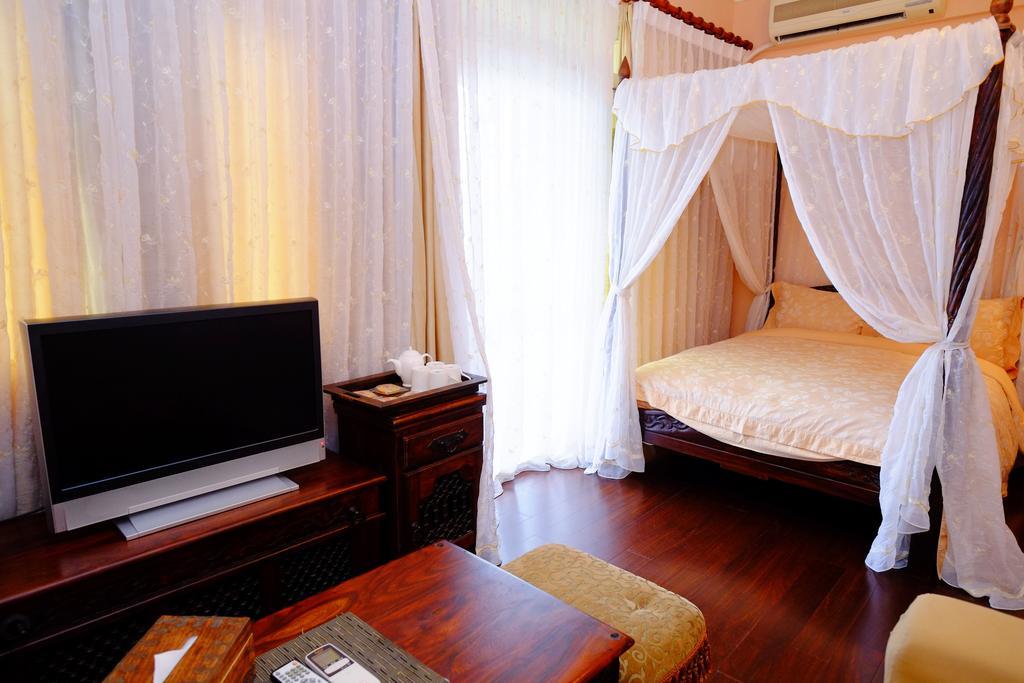 Moon House B&B เมืองฮวาเหลียน ภายนอก รูปภาพ