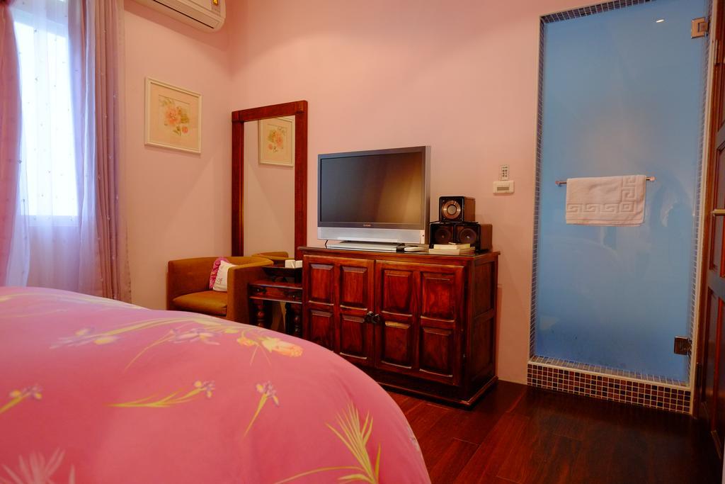 Moon House B&B เมืองฮวาเหลียน ภายนอก รูปภาพ